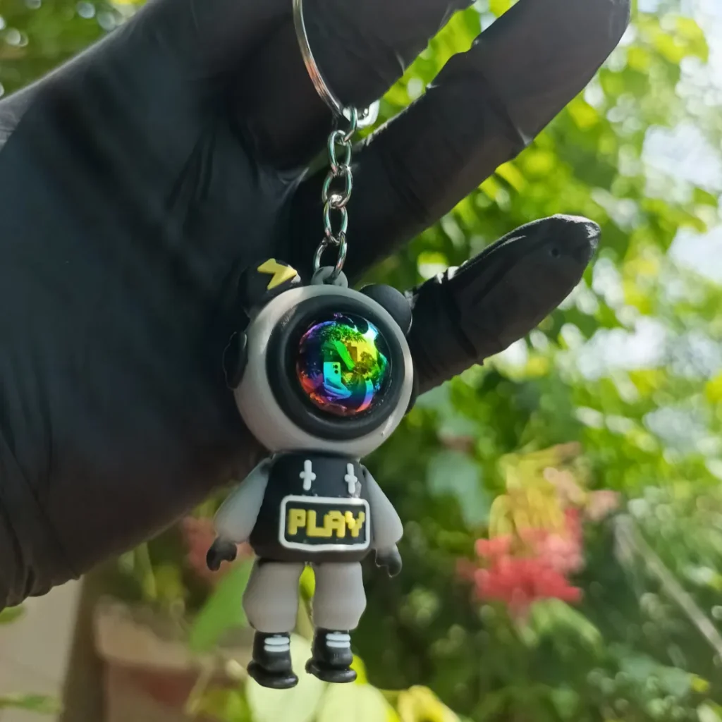 Astronaut 3D Keychain [Black] featuring a stylish design of an astronaut