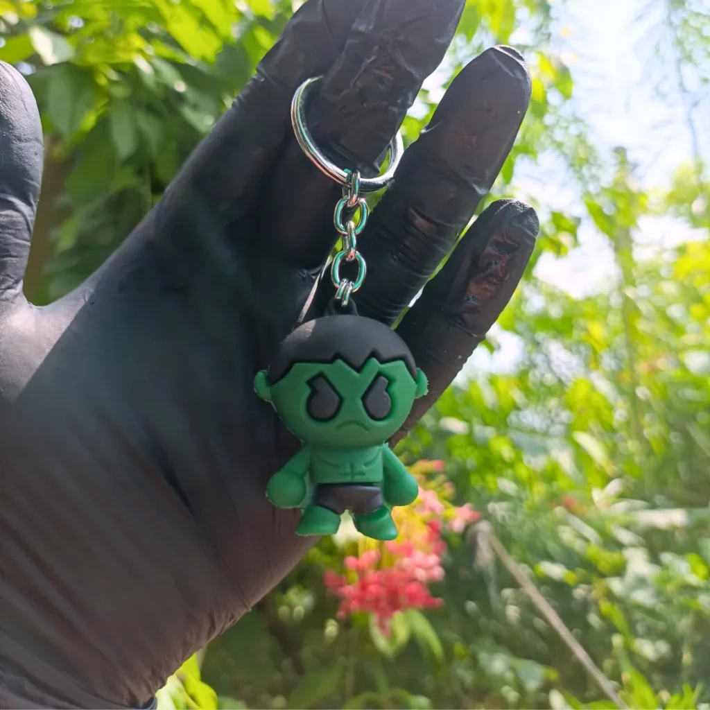 Hulk Rubber Keychain featuring a strong design of the iconic superhero.